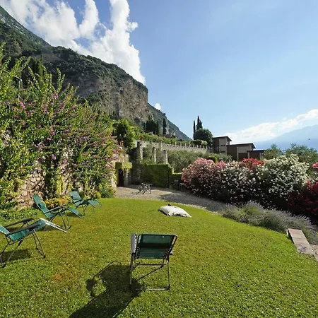 Sleeps 10 With Wifi *