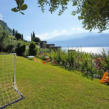 Вилла Sleeps 10 With Wifi Muslone